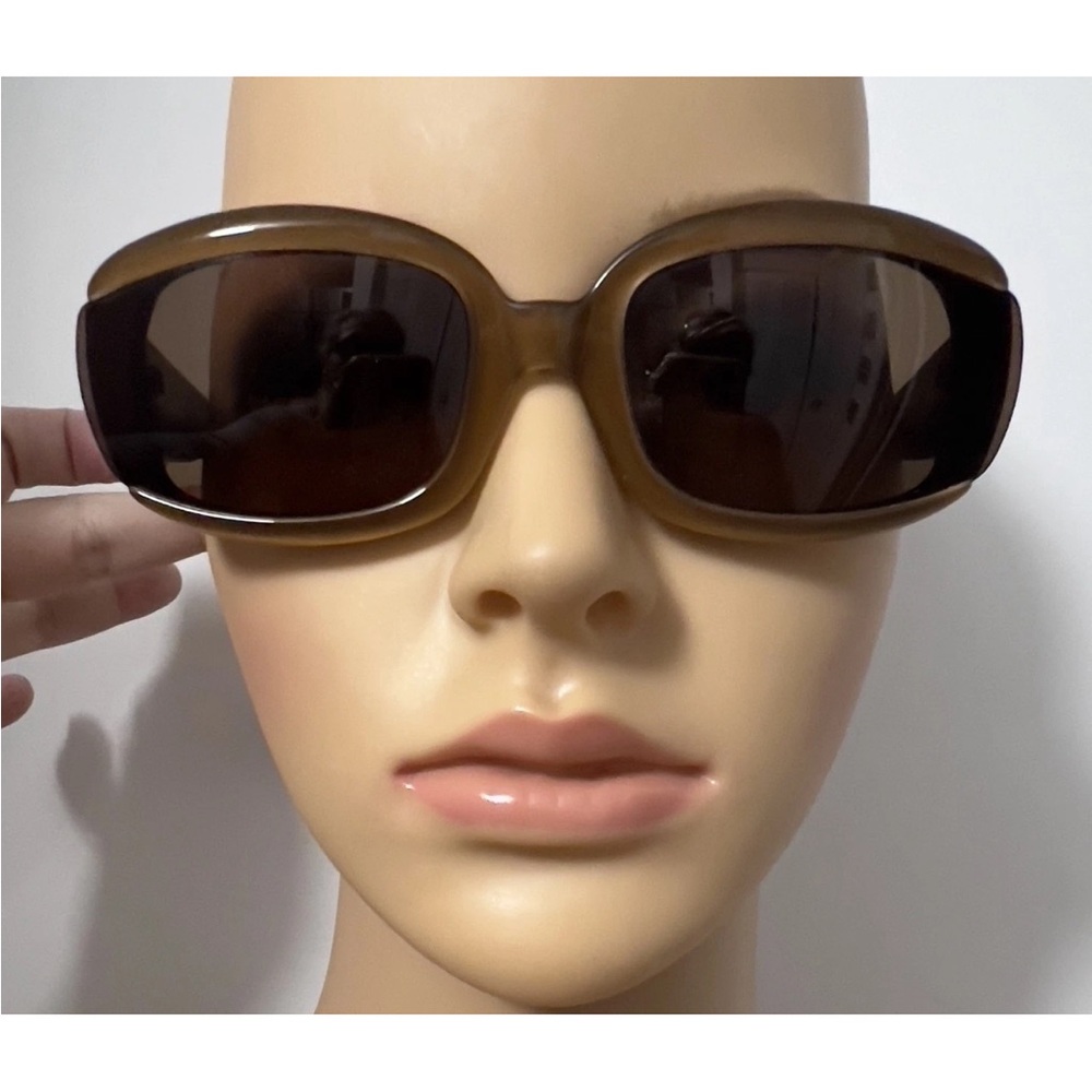 Vintage 1998 Calvin Klein The Avenger Oval Acetate Frame Amber 721S Sunglasses